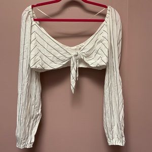 Long sleeve crop top